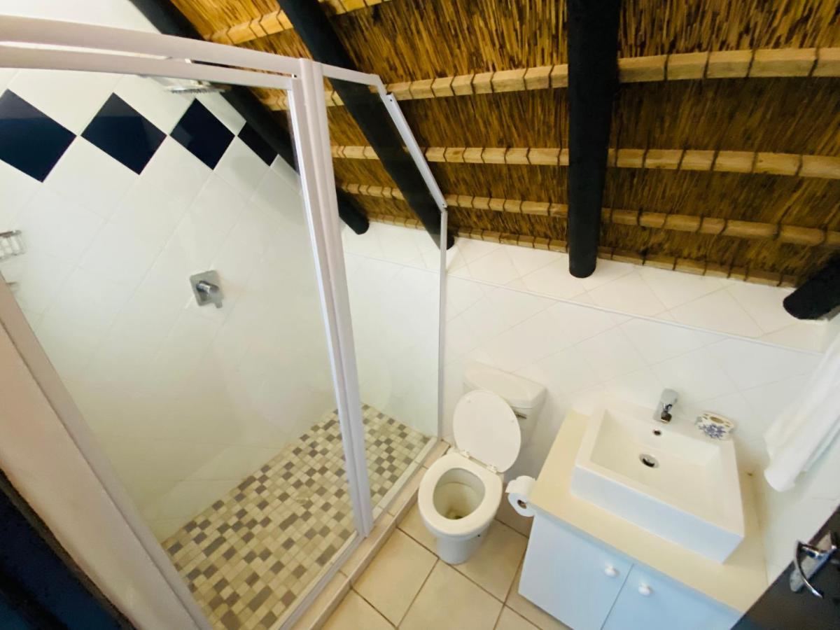 Shalom-Self Catering Apartment セント・フランシス・ベイ エクステリア 写真